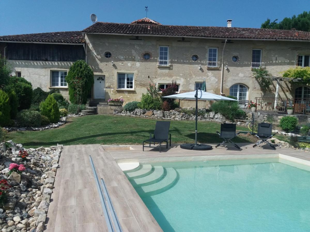 Gite Abeille-Soleil Saint-Nicolas-de-la-Grave Exterior photo